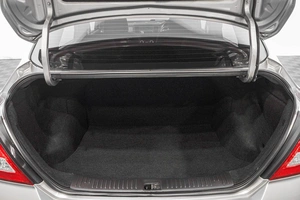 Седан Nissan Tiida Latio 2010 года, 829000 рублей, Барнаул