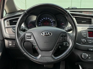 Хетчбэк Kia Ceed 2015 года, 1369000 рублей, Большой Сочи