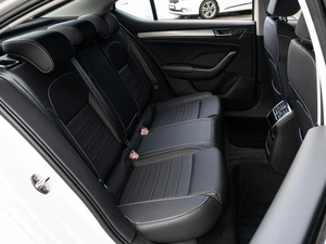 Лифтбек Skoda Superb 2025 года, 3260000 рублей, Краснодар