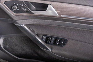 Универсал Volkswagen Golf 2016 года, 1889000 рублей, Томск