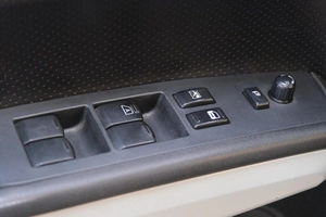 Внедорожник Nissan X-Trail 2010 года, 1099000 рублей, Омск