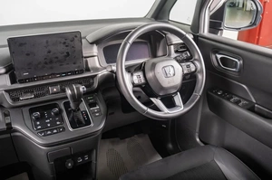 Минивэн Honda Stepwgn 2022 года, 3469000 рублей, Томск
