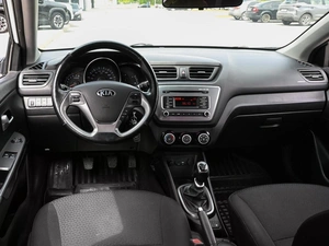 Седан Kia Rio 2016 года, 1190000 рублей, Волгоград