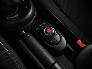 Хетчбэк MINI Cooper 2017 года, 2199000 рублей, Ростов-на-Дону