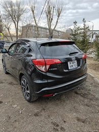 Внедорожник Honda Vezel 2017 года, 1830000 рублей, Красноярск