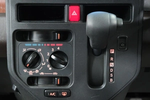 Минивэн Toyota Roomy 2019 года, 969000 рублей, Омск