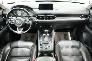 Внедорожник Mazda CX-5 2019 года, 2499000 рублей, Омск