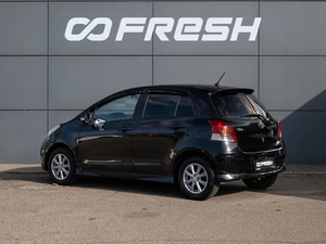 Хетчбэк Toyota Vitz 2010 года, 720000 рублей, Краснодар