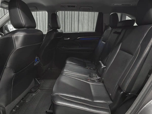 Внедорожник Toyota Highlander 2014 года, 2680000 рублей, Красноярск