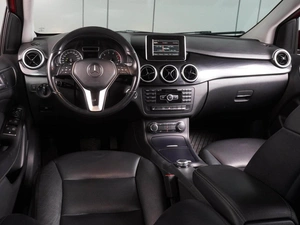 Хетчбэк Mercedes-benz B-класс 2014 года, 1199000 рублей, Воронеж