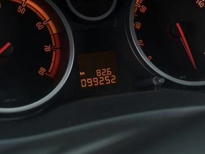 Хетчбэк Opel Corsa 2007 года, 479000 рублей, Сургут