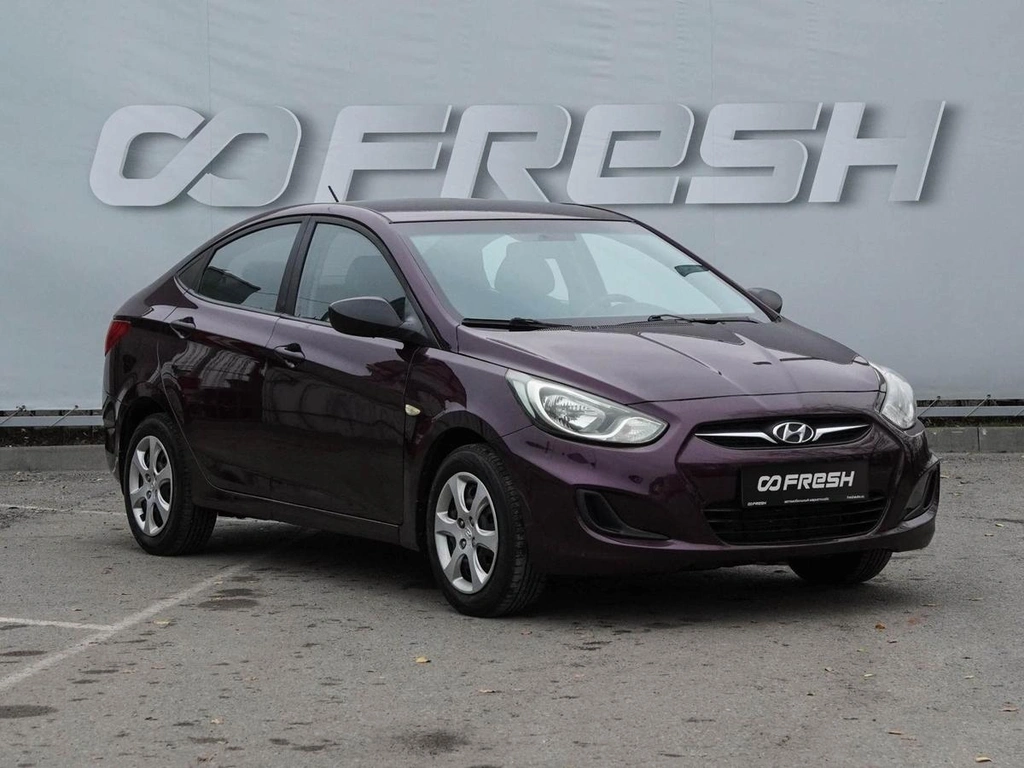 Седан Hyundai Solaris 2011 года, 650000 рублей, Волгоград