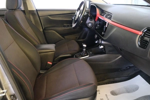 Седан Kia Rio 2021 года, 1899000 рублей, Омск