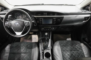 Седан Toyota Corolla 2013 года, 1399000 рублей, Новокузнецк