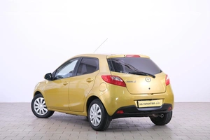 Хетчбэк Mazda 2 2008 года, 779000 рублей, Омск