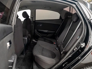 Седан Kia Rio 2011 года, 875000 рублей, Красноярск