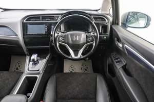 Универсал Honda Shuttle 2016 года, 1149000 рублей, Красноярск