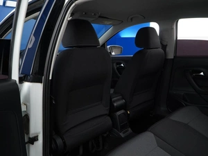 Седан Volkswagen Polo 2016 года, 949874 рублей, Москва
