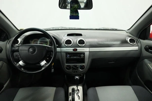 Хэтчбек Chevrolet Lacetti 2010 года, 690000 рублей, Курск