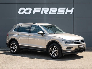 Внедорожник Volkswagen Tiguan 2018 года, 2180000 рублей, Краснодар