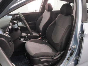Хетчбэк Hyundai Solaris 2012 года, 699000 рублей, Воронеж