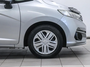 Хетчбэк Honda Fit 2019 года, 1400000 рублей, Красноярск