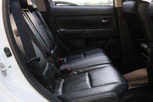 Внедорожник Mitsubishi Outlander 2012 года, 1549000 рублей, Омск