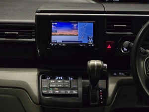 Минивэн Honda Stepwgn 2016 года, 1449000 рублей, Красноярск