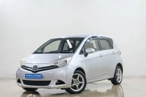 Хетчбэк Toyota Ractis 2012 года, 849000 рублей, Новокузнецк