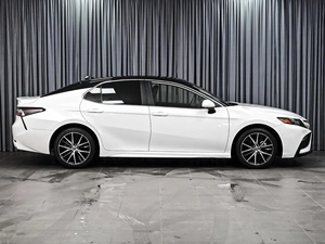 Седан Toyota Camry 2021 года, 3279000 рублей, Ставрополь