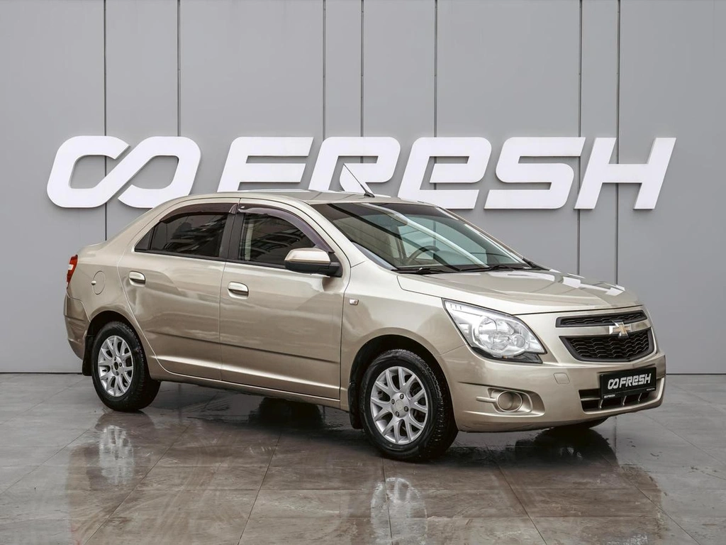 Седан Chevrolet Cobalt 2013 года, 698000 рублей, Краснодар