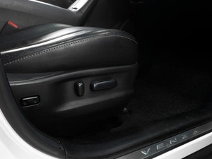 Внедорожник Toyota Venza 2013 года, 2269000 рублей, Тюмень