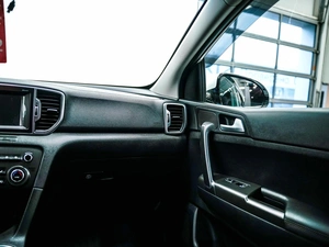 Внедорожник Kia Sportage 2017 года, 2089000 рублей, Красноярск