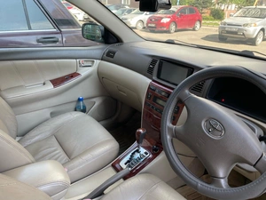 Седан Toyota Corolla 2004 года, 600000 рублей, Красноярск
