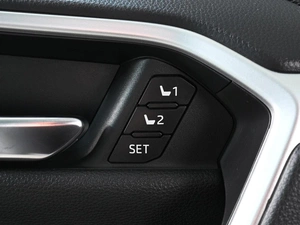 Внедорожник Toyota RAV4 2019 года, 3289000 рублей, Ростов-на-Дону