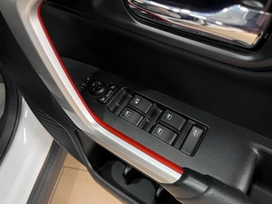 Внедорожник Toyota Raize 2020 года, 1669000 рублей, Красноярск