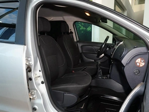 Хетчбэк Renault Sandero 2015 года, 698000 рублей, Тверь