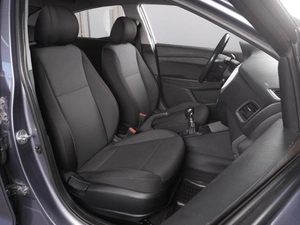 Седан Hyundai Solaris 2018 года, 1362000 рублей, Красный Пахарь
