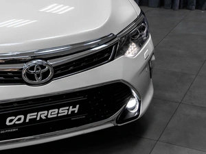 Седан Toyota Camry 2017 года, 2359000 рублей, Тюмень