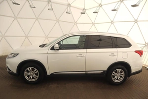 Внедорожник Mitsubishi Outlander 2017 года, 1770000 рублей, Орёл