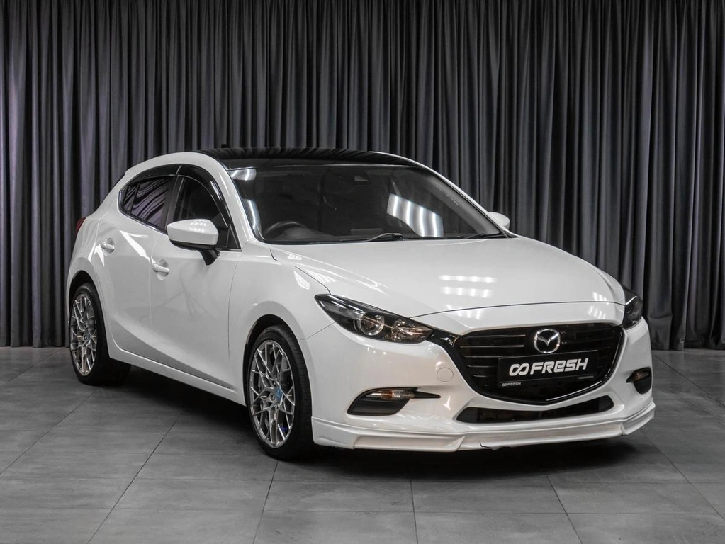 Хетчбэк Mazda Axela 2019 года, 1689000 рублей, Тюмень
