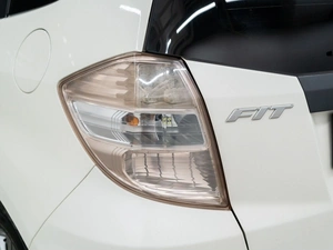 Хетчбэк Honda Fit 2011 года, 1100000 рублей, Красноярск