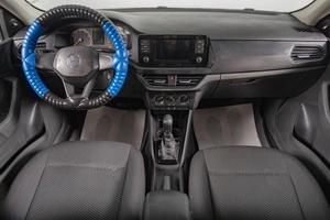Лифтбек Volkswagen Polo 2022 года, 1259000 рублей, Томск