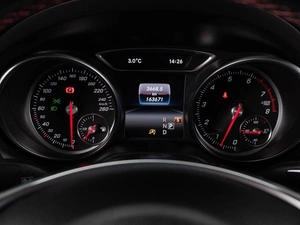 Седан Mercedes-benz CLA-класс 2016 года, 2539000 рублей, Тюмень