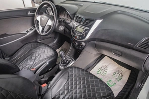 Седан Hyundai Solaris 2014 года, 629000 рублей, Томск