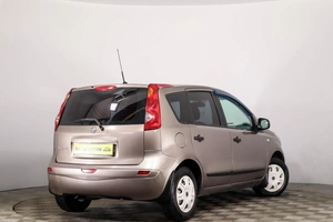 Хетчбэк Nissan Note 2011 года, 459000 рублей, Пермь