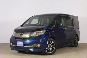 Минивэн Honda Stepwgn Spada 2015 года, 1899000 рублей, Новосибирск