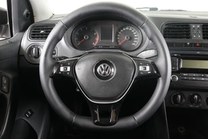 Седан Volkswagen Polo 2015 года, 699000 рублей, Пермь