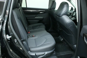 Внедорожник Toyota Highlander 2026 года, 5250000 рублей, Красноярск