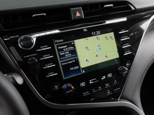 Седан Toyota Camry 2018 года, 2749000 рублей, Тюмень